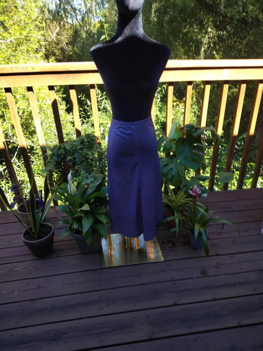 Purple Elastic Skirt Size 14, union made (item A10)